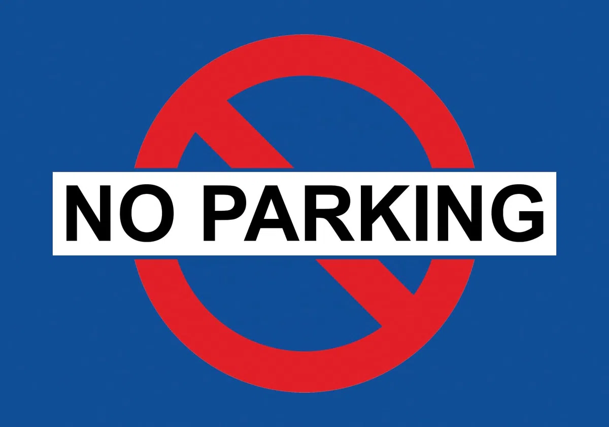 30 Aufkleber für Parkverbot. Verbotenes Parken. Schwer zu entfernende Sticker. Sehr abschreckend